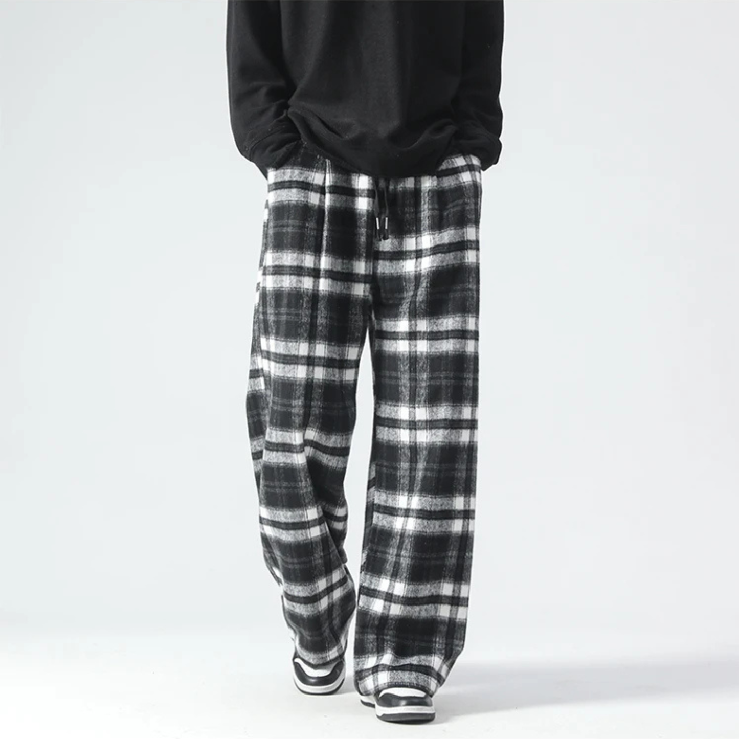 Graph Plaid Sweatpant